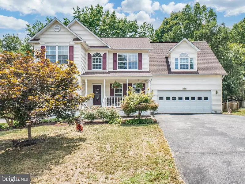 3722 WINDING HOLLOW DR, Fredericksburg, VA 22408