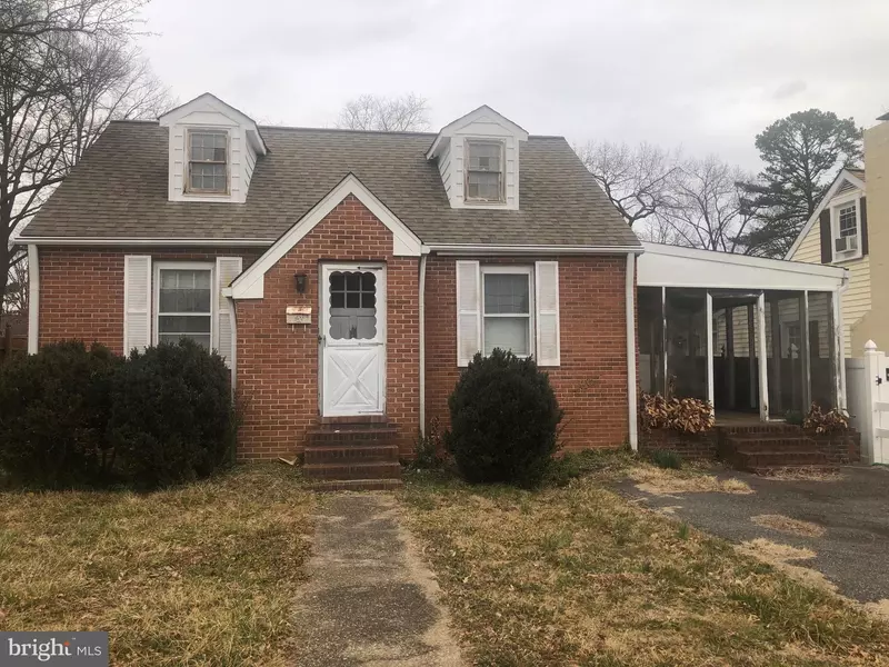 215 LORRAINE AVE, Fredericksburg, VA 22408