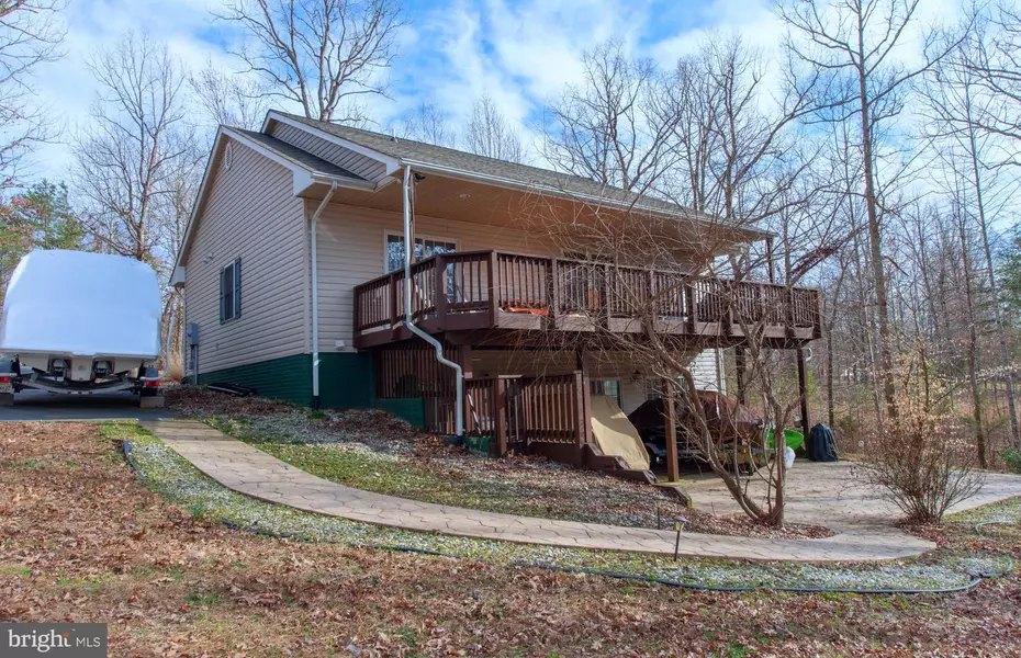 5209 WYNDEMERE CIR, Mineral, VA 23117