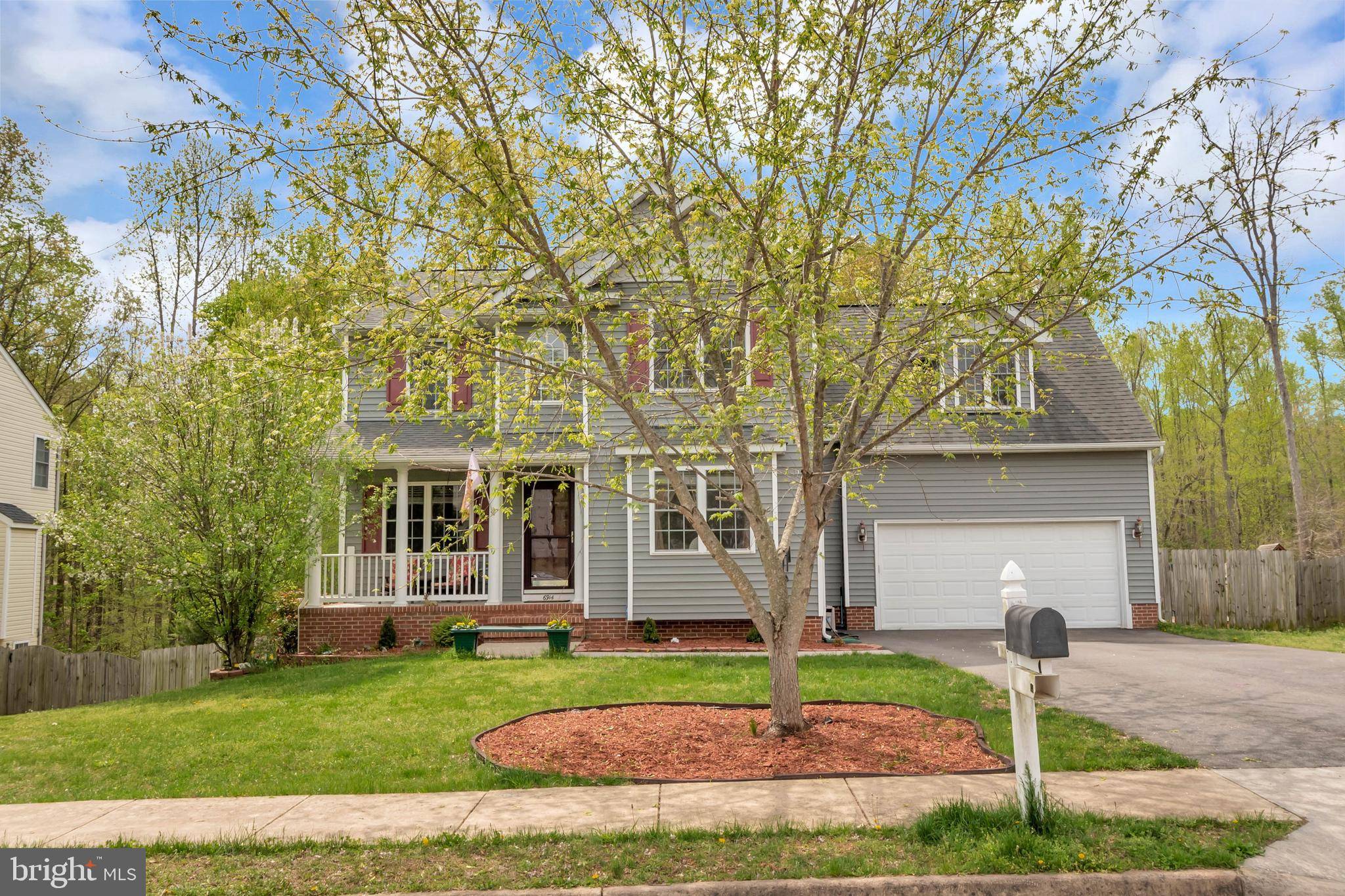 6914 HAWTHORNE WOODS CIR, Fredericksburg, VA 22407