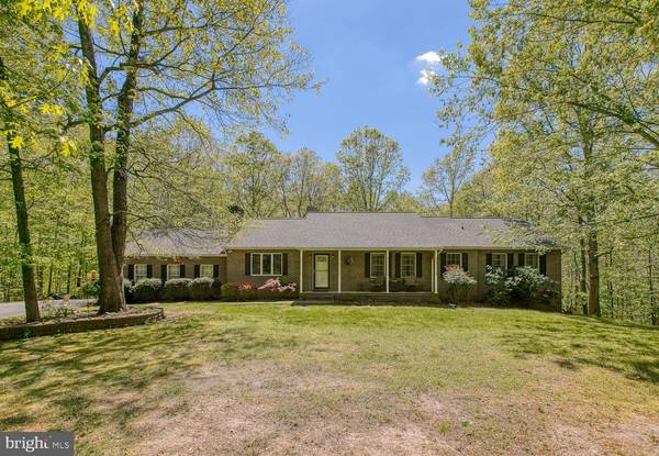 6714 TURKEY RUN DR, Fredericksburg, VA 22407