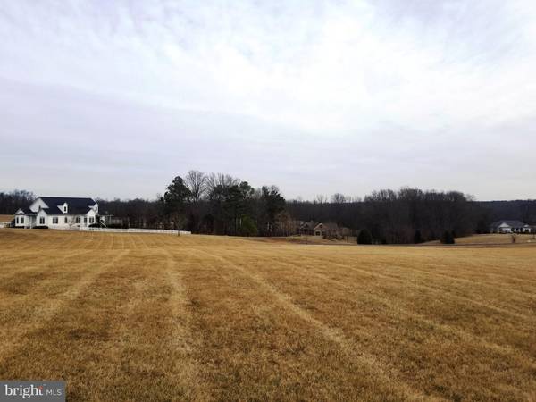 6704 SUNRISE BAY DR, Mineral, VA 23117