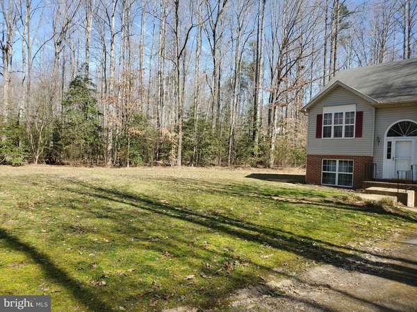 8005 CLOVERHILL CT, Spotsylvania, VA 22551