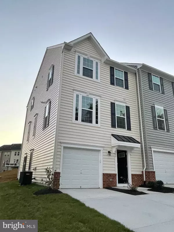 Fredericksburg, VA 22405,502 RISING SUN RD