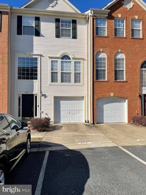 Stafford, VA 22554,211 LANGLEY CT