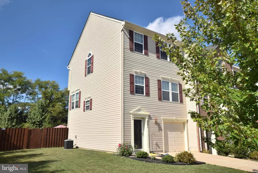 221 WOODSTREAM BLVD, Stafford, VA 22556