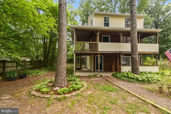 112 LOCUST AVE, Colonial Beach, VA 22443