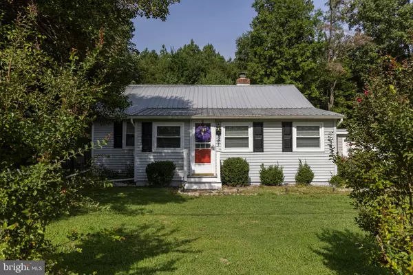 Colonial Beach, VA 22443,283 WAKEFIELD DR