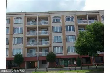 Colonial Beach, VA 22443,103 N. IRVING AVE #402