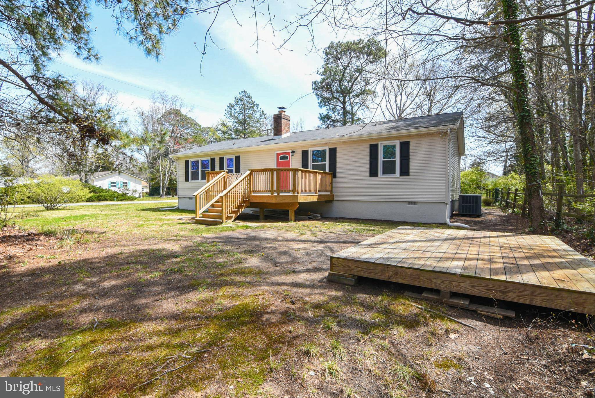 Colonial Beach, VA 22443,201 8TH