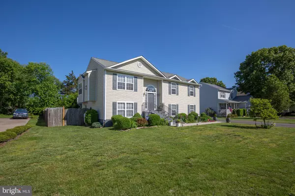 Colonial Beach, VA 22443,309 SANTA MARIA AVE