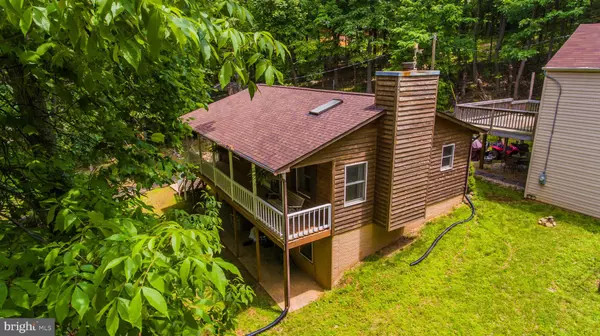 224 DOOM PEAK RD, Linden, VA 22642