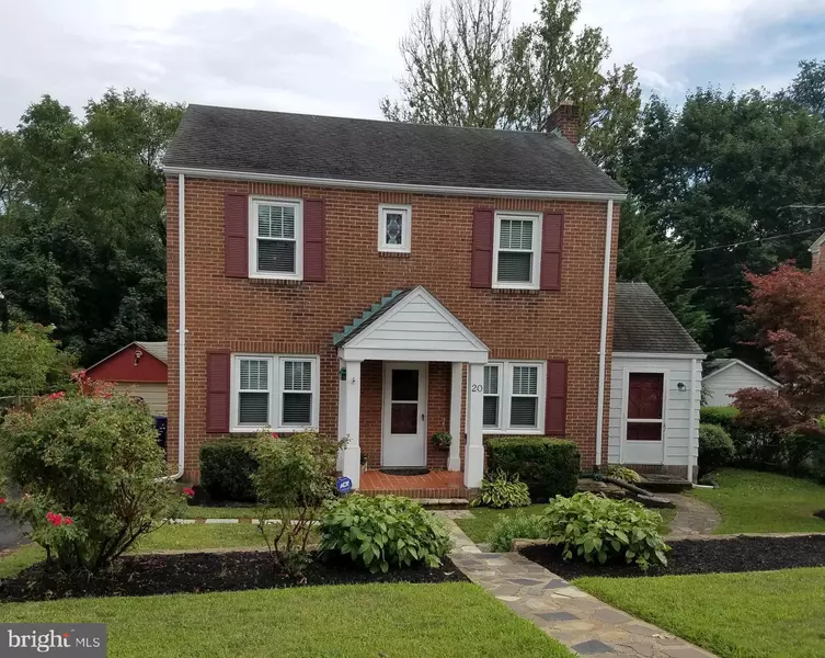 20 W 11TH ST, Front Royal, VA 22630