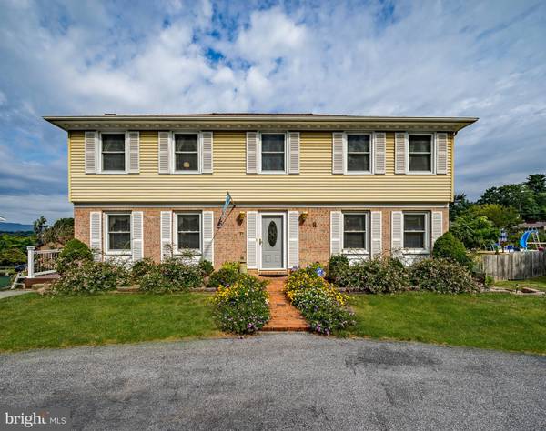 8 GLOUCESTER RD, Front Royal, VA 22630