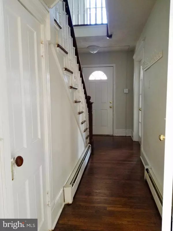 Martinsburg, WV 25401,418 VIRGINIA AVE