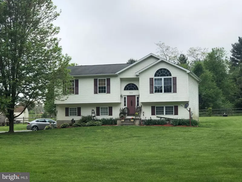 559 KEEPSAKE, Falling Waters, WV 25419