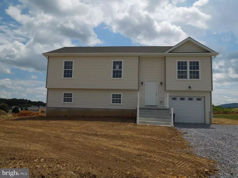 385 DUCKWOODS LN, Martinsburg, WV 25403