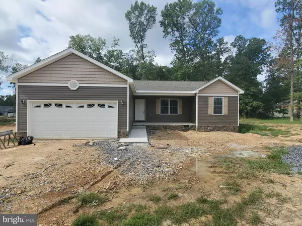 404 BASIN DR, Inwood, WV 25428