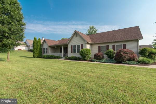 323 HARVARD CT, Falling Waters, WV 25419