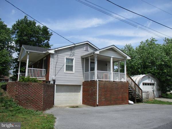 Martinsburg, WV 25405,144 BERNICE AVE