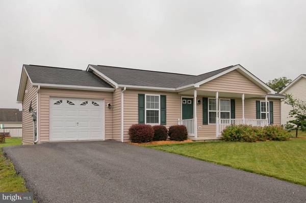 75 WALLACE, Inwood, WV 25428