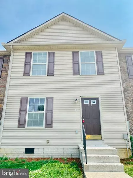 27 JUDGES CT., Inwood, WV 25428