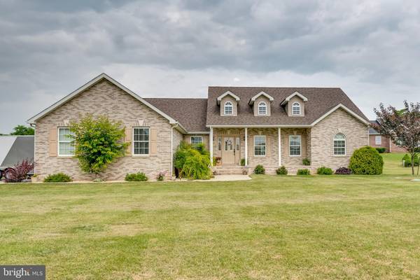 61 TORYTOWN RD, Bunker Hill, WV 25413