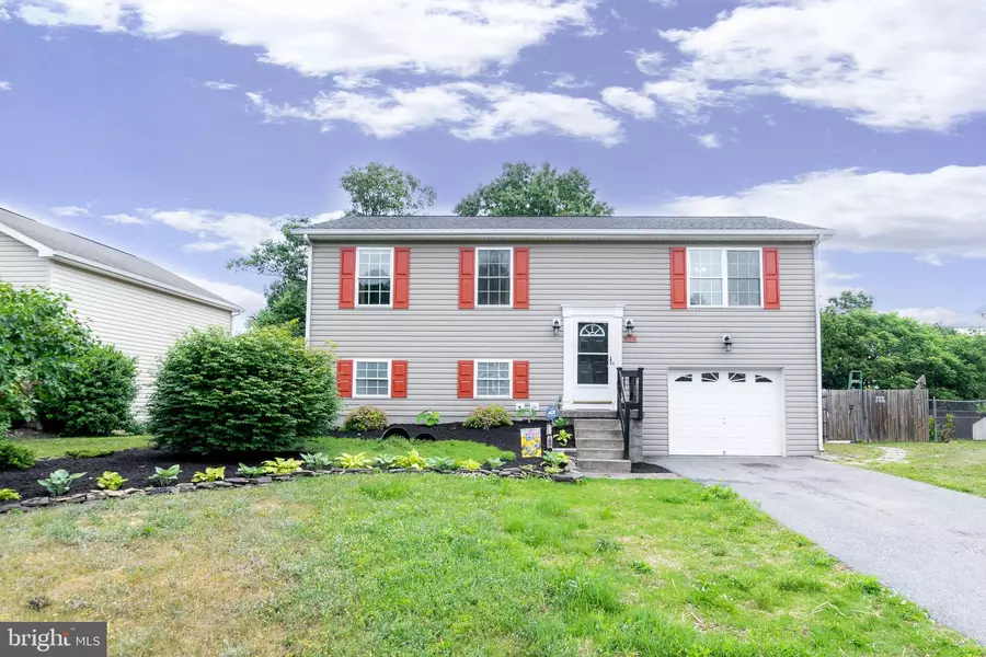 53 GEMINI CT, Martinsburg, WV 25404