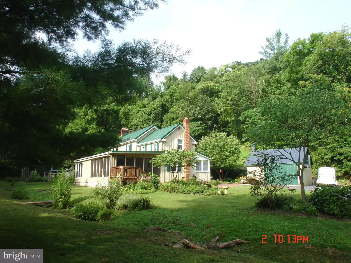 Hedgesville, WV 25427,41 LODGE RD