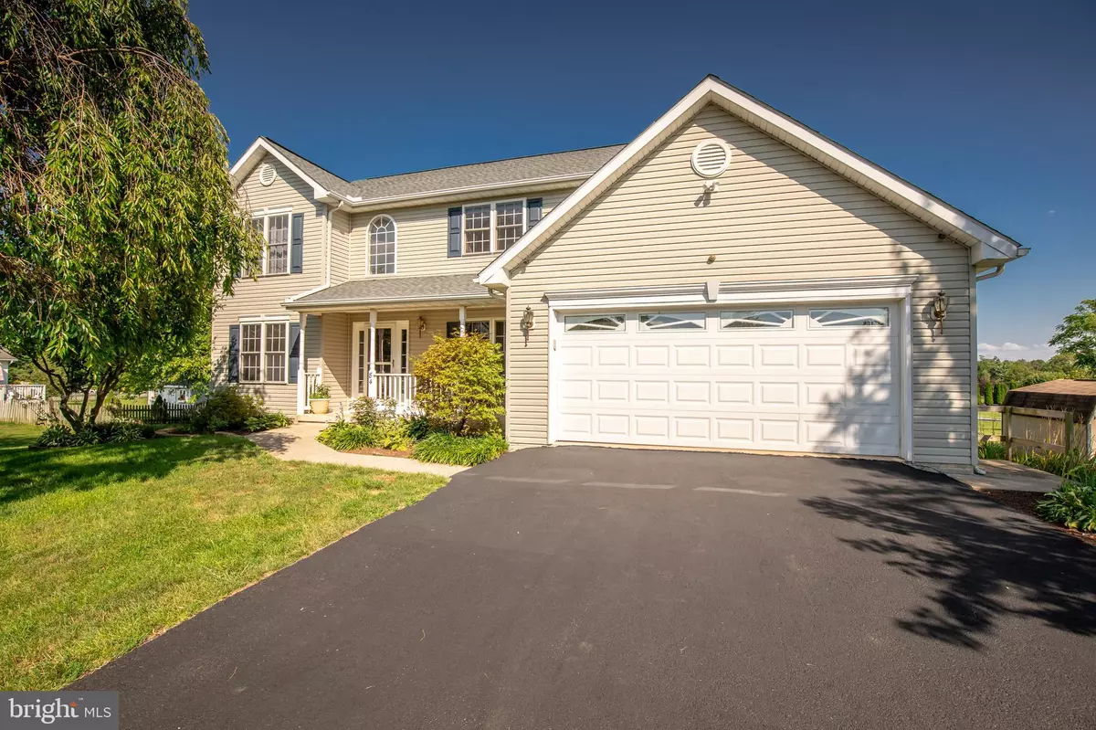 Falling Waters, WV 25419,84 VICEROY DR