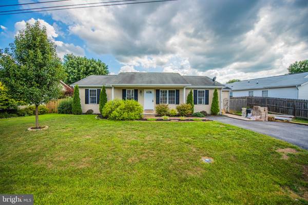 63 BRICK MASON DR, Inwood, WV 25428