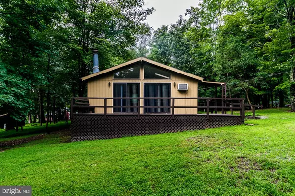 Hedgesville, WV 25427,15 ONEIDA TRAIL