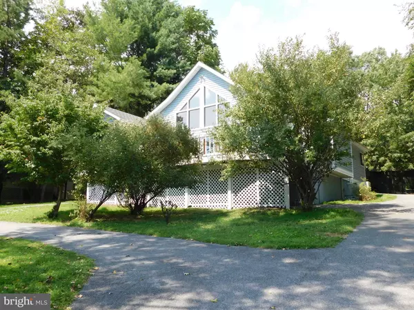 Hedgesville, WV 25427,530 TECUMSEH TRAIL