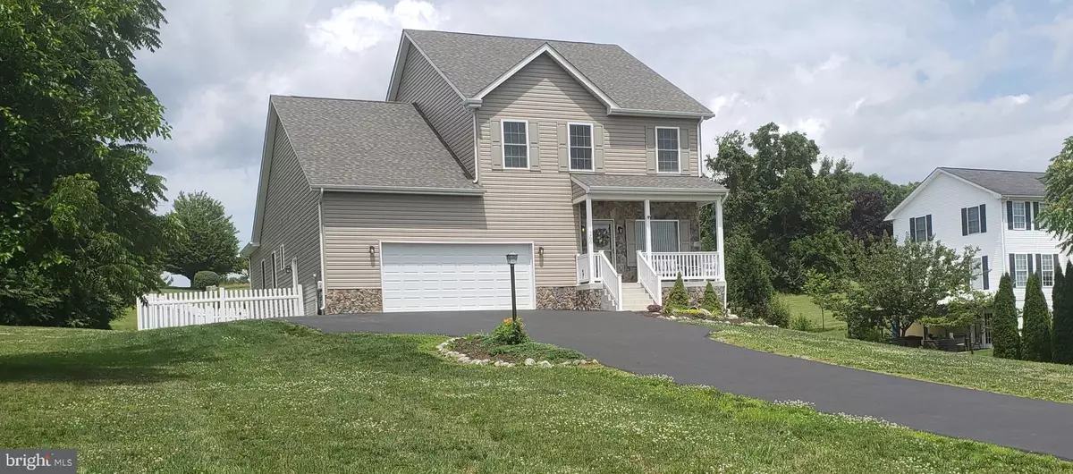 Martinsburg, WV 25405,266 TWIN LAKES CIRCLE