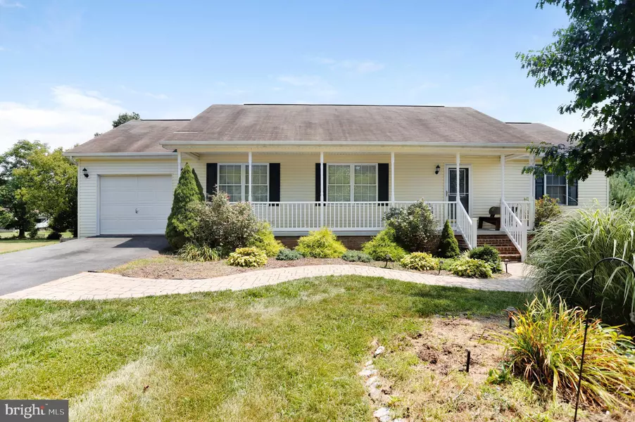 85 VIOLET, Falling Waters, WV 25419