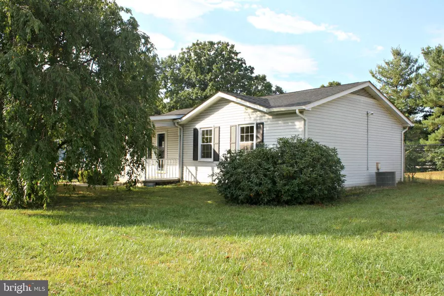 138 HARDING LN, Inwood, WV 25428