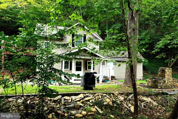 Hedgesville, WV 25427,3729 BUCK HILL RD