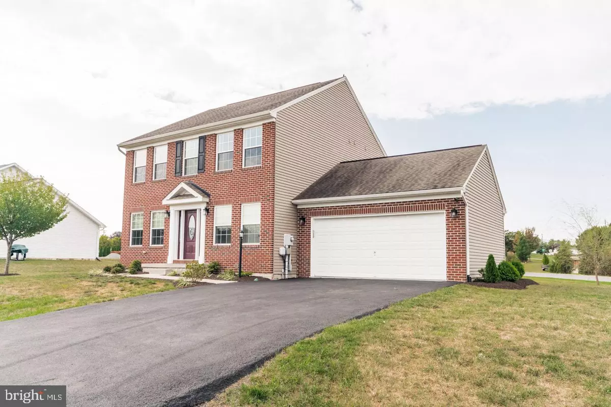 Martinsburg, WV 25404,99 HIALEAH PL