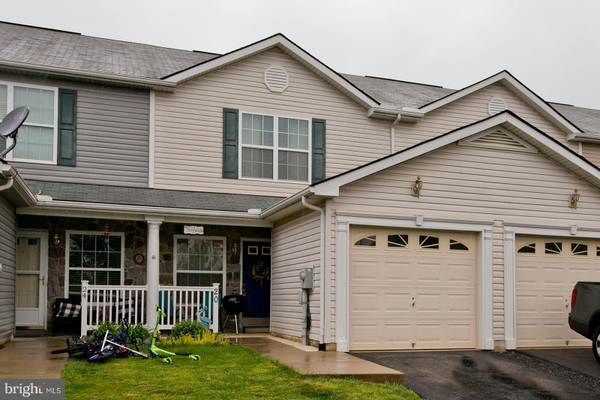 20 MCGLYNN LN, Bunker Hill, WV 25413