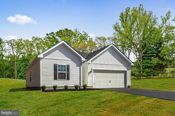 211 RAPPAHANNOCK RUN, Falling Waters, WV 25419