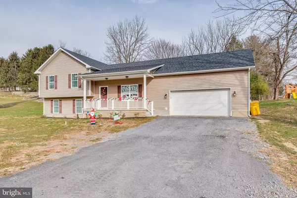 Inwood, WV 25428,371 CARDINAL DR