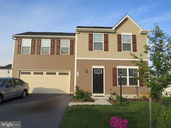 230 SALIDA TRL, Martinsburg, WV 25403