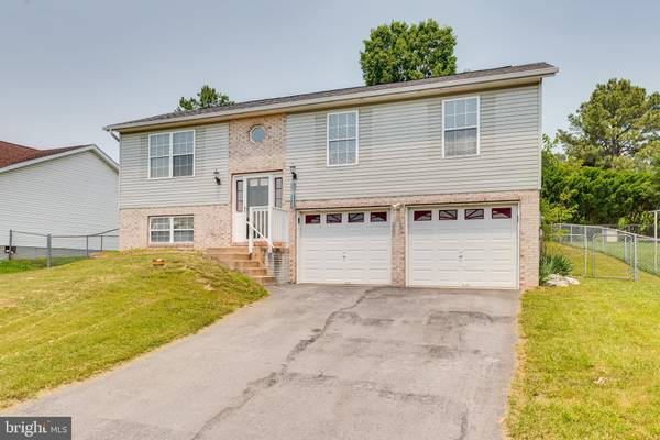 Martinsburg, WV 25404,45 GROVE FARM LN