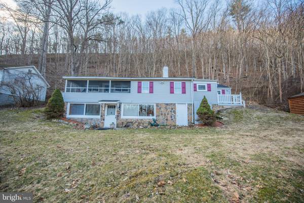 48 JADE COURT, Paw Paw, WV 25434