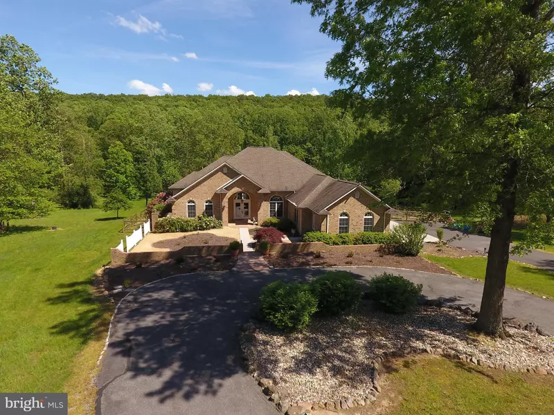 294 PAW PAW MTN RD, Capon Bridge, WV 26711