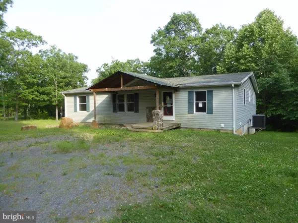 1968 KERNS SCHOOL RD, Springfield, WV 26763