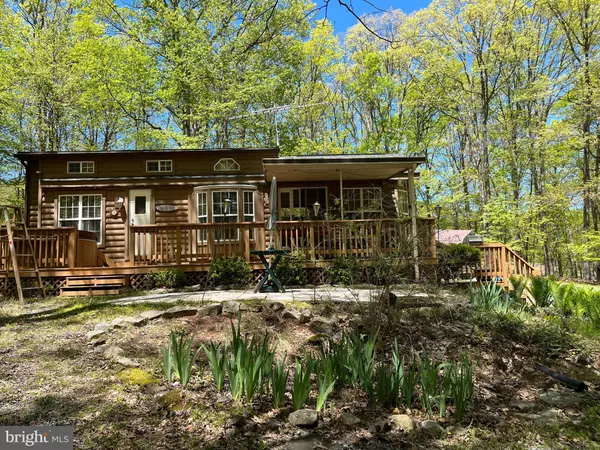 Paw Paw, WV 25434,94 MARILYNS WAY