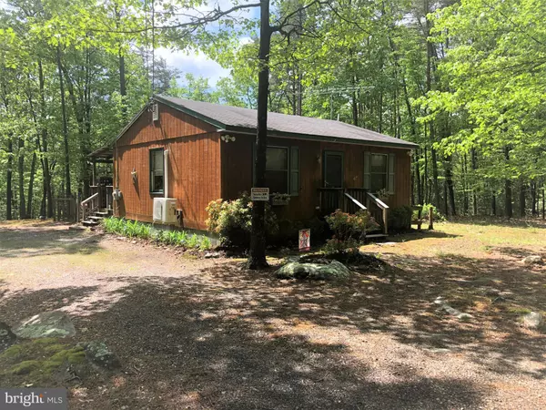 Capon Bridge, WV 26711,899 OAK DALE CT