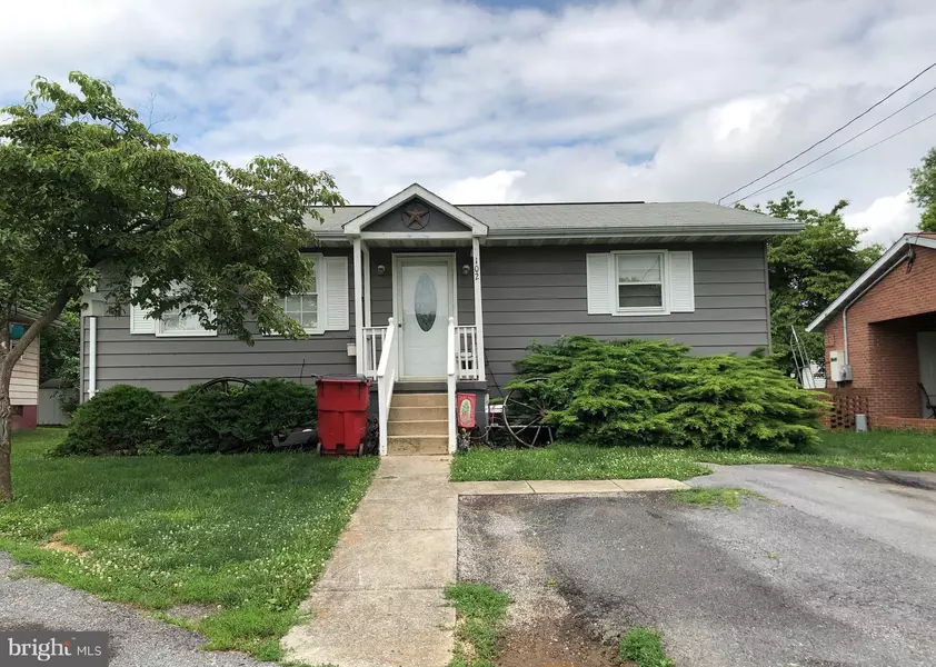 102 EVITTS DR, Ranson, WV 25438