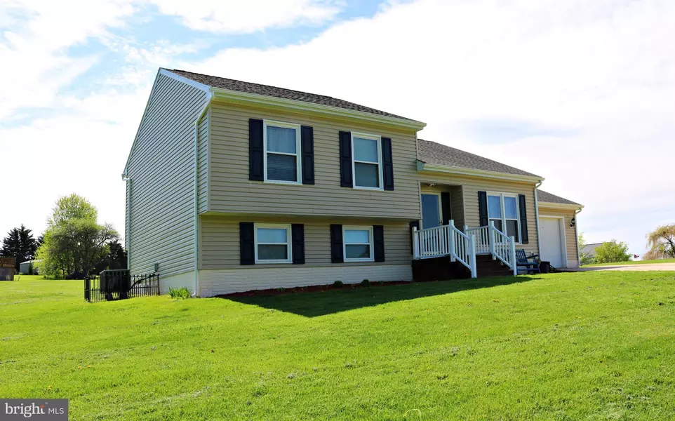 94 VERONICA LN, Charles Town, WV 25414